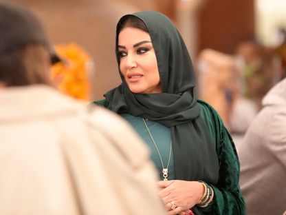 مشهد من المسلسل الخليجي "أم 44" للمخرج المثنى صبح - المكتب الإعلامي لقنوات MBC