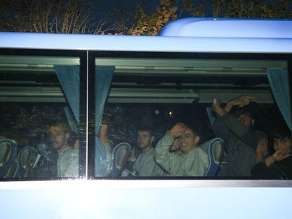 على نهج ترمب.. بريطانيا تهدد بحظر تأشيرات دخول مواطني 3 دول إفريقية