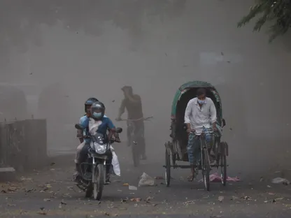 صواعق البرق تقتل 14 شخصاً في بنجلاديش وسط عواصف موسمية