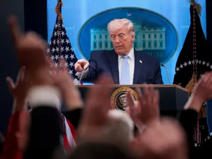 حرب إيران.. سيناريوهات مفتوحة مع اقتراب نهاية مهلة ترمب