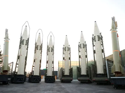 من فاتح إلى خرمشهر.. تعرف على خريطة الصواريخ الإيرانية