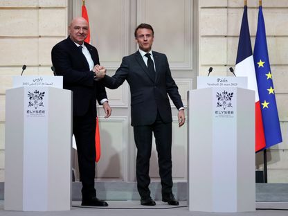 الرئيس الفرنسي إيمانويل ماكرون خلال مؤتمر صحافي مع نظيره اللبناني جوزاف عون في باريس. 28 مارس 2025 - Reuters
