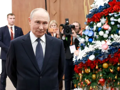 بوتين: سنسيطر على دونباس عسكرياً أو بأي وسيلة.. ونعارض نقاطاً في الخطة الأميركية