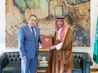 وزير الخارجية السعودي يتلقى رسالة خطية من نظيره الروسي