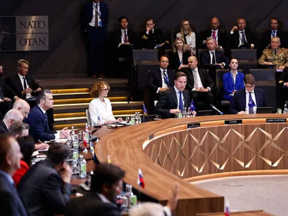 في ظل ضغوط ترمب.. الناتو يقترب من "أهداف تاريخية" لزيادة الإنفاق العسكري