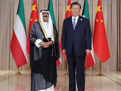 ولي العهد الكويتي الشيخ مشعل الأحمد الصباح مع الرئيس الصيني شي جين بينج. 22 سبتمبر 2023 - kuna
