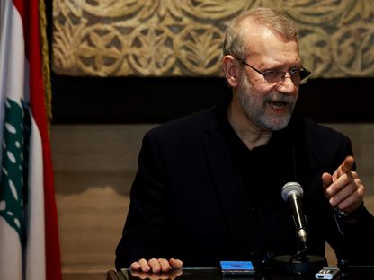 لاريجاني يزور لبنان مع تصاعد الجدل بشأن سلاح "حزب الله"