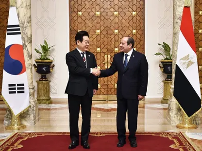 مصر.. السيسي يبدأ جولة آسيوية تشمل كوريا الجنوبية وماليزيا وإندونيسيا