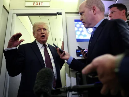 حلفاء واشنطن يتحفظون على تأمين مضيق هرمز عسكرياً.. إليك التفاصيل