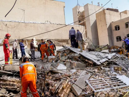 أميركا وإسرائيل تهاجمان إيران.. وطهران ترد بقصف إسرائيل وأهداف بالمنطقة