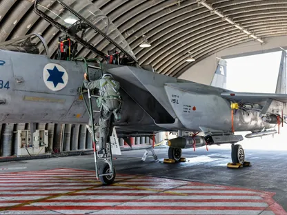 فرنسا ترفض السماح لإسرائيل باستخدام مجالها الجوي لنقل أسلحة أميركية