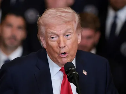 ترمب يريد المشاركة في اختيار زعيم إيران الجديد بعد خامنئي: لدي قائمة بالأسماء المحتملة