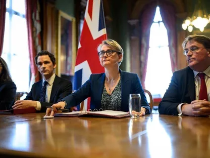 خطة أوروبية لإعادة فتح وتأمين مضيق هرمز بعد حرب إيران.. إليك التفاصيل