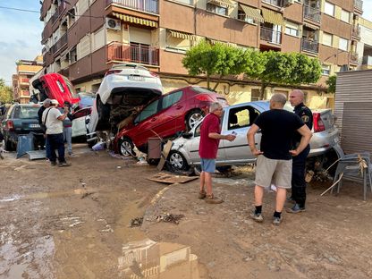 آثار الدمار في أعقاب الأمطار الغزيرة التي تسببت بحدوث فيضانات في فالنسيا، إسبانيا. 31 أكتوبر 2024 - REUTERS