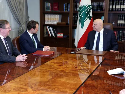 عون: وقف إطلاق النار هو المدخل الطبيعي للمفاوضات المباشرة مع إسرائيل