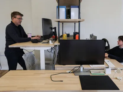 عام 2026.. ثورة تقنية تعيد تشكيل العمل المؤسسي عالمياً