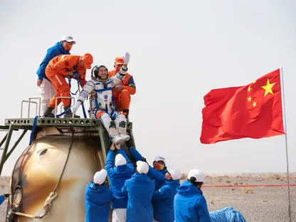 تعاون نادر.. أوروبا والصين تطلقان مهمة فضائية لرصد الاضطرابات الشمسية