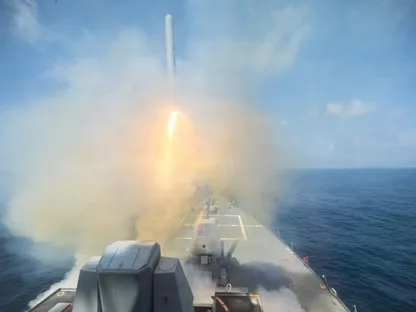 ترمب يعلن السيطرة على سفينة إيرانية: رفضت الامتثال للتعليمات