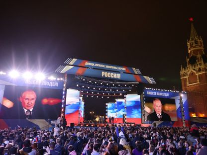 الرئيس الروسي فلاديمير بوتين يلقي كلمة خلال حفل موسيقي في الساحة الحمراء بوسط موسكو بمناسبة إعلان روسيا ضم 4 مناطق من أوكرانيا. 30 سبتمبر 2022 - Reuters
