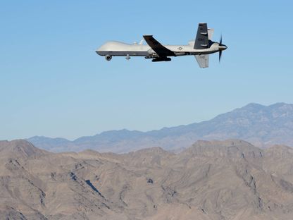 طائرة مسيرة من طراز MQ-9 تصنعها شركة General Atomics تحلق خلال تجربة طيران - @GenAtomics_ASI