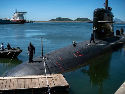 تسليم غواصة  Humaita S-41 Riachuelo Class إلى البحرية البرازيلية في ريو دي جانيرو، البرازيل. 11 يناير 2024 - AFP