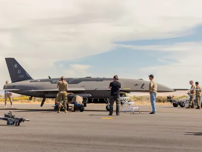 الجيش الأميركي يختبر المسيّرة المقاتلة ذاتية التشغيل YFQ-44A