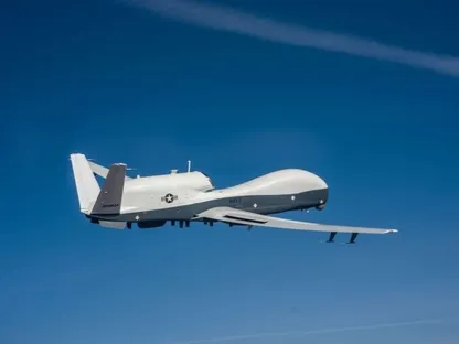 CNN: البحرية الأميركية فقدت مسيّرة نادرة وباهظة الثمن قرب مضيق هرمز