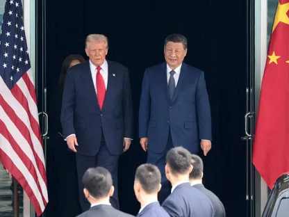 مفاوضون أميركيون وصينيون يلتقون في باريس تحضيراً لقمة ترمب وشي