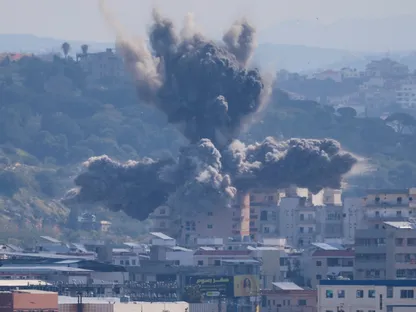 رغم الهدنة.. غارات إسرائيلية على جنوب لبنان