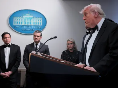 "نيويورك تايمز": ترمب غير راضٍ عن مقترح إيران لإعادة فتح مضيق هرمز