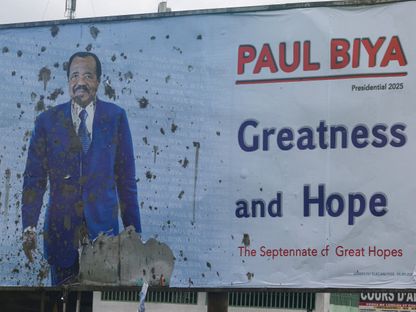 الكاميرون.. زعيم المعارضة يرفض الاعتراف بفوز بيا ويتعهد بـ"المقاومة"