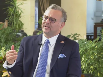 مسعد بولس كبير مستشاري الرئيس الأميركي للشؤون العربية والإفريقية خلال لقاء مع "الشرق" في شرم الشيخ بمصر. 13 أكتوبر 2025 - الشرق