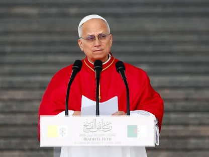 الشرطة الأميركية تحقق في تهديد بوجود قنبلة بمحيط منزل شقيق بابا الفاتيكان