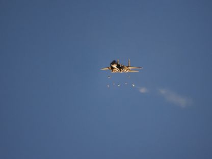 طائرة مقاتلة من طراز F-15 تحلق فوق قاعدة جوية جنوب إسرائيل. 29 يونيو 2023 - REUTERS