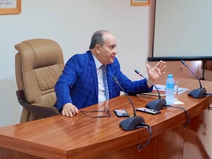 رئيس الحكومة الجزائرية سيفي غريب في الجزائر العاصمة. 17 يوليو 2025 - industrie.gov.dz