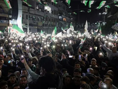 بالصور.. سوريا تحيي ذكرى سقوط الأسد بعروض عسكرية واحتفالات شعبية