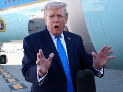 ترمب يؤكد وطهران تنفي.. ما شكل المفاوضات المحتملة بين أميركا وإيران؟