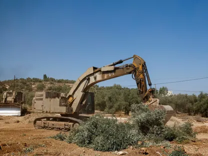 إسرائيل تنتهج التهجير سياسة رسمية ضد الفلسطينيين.. والتنفيذ بأشكال معلنة وغير معلنة