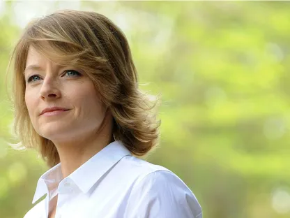 تحت عنوان "فن الممثل".. كل نجوم العالم في عدد Sight & Sound