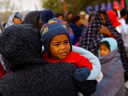 مهاجرون على حدود الولايات المتحدة والمكسيك.17 مارس 2023 - Reuters