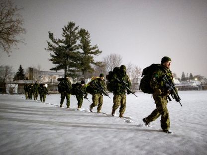 القطب الشمالي.. ساحة حرب قاسية تعطل التكنولوجيا الحديثة