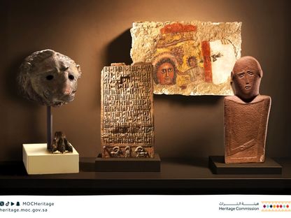 قطع أثرية من مواقع سعودية جرى عرضها في اليوم العالمي للمتاحف. 18 مايو 2025 - @MOCHeritage