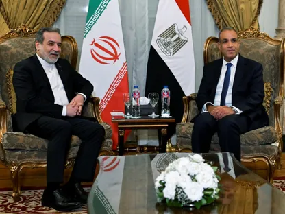 اتصالات مصرية مع إيران والأردن والبحرين لخفض التصعيد في المنطقة