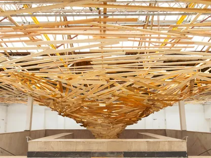 "إعصار" تاداشي كاواماتا يحط في قصر طوكيو بباريس