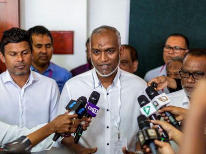 مرشح المعارضة المؤيد للتقارب مع الصين يفوز برئاسة جزر المالديف