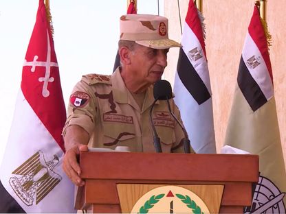 وزير الدفاع المصري محمد زكي خلال مشاركته في تنفيذ المرحلة الرئيسية لمشروع تكتيكي في مصر. 23 مايو 2024 - @EgyArmySpox
