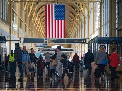 شركات الطيران الأميركية تلغي 1200 رحلة مع استمرار الإغلاق الحكومي