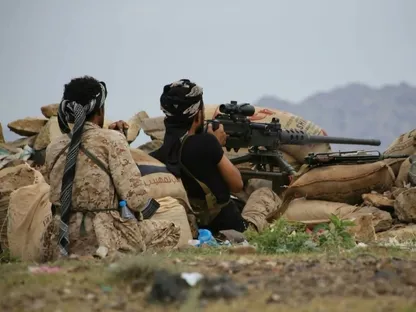 الجيش اليمني يعلن تقدماً في تعز وإحباط محاولات تسلل في باب المندب