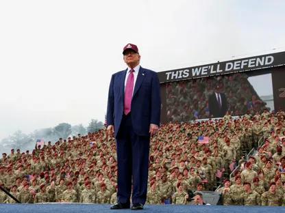 ترمب: نزود سفننا بـ"أفضل الذخائر" تحسباً لفشل المفاوضات مع إيران في باكستان