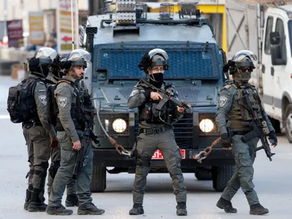 اقتصاد الضفة الغربية تحت الضغط.. كيف تخنق إسرائيل شريان فلسطين؟